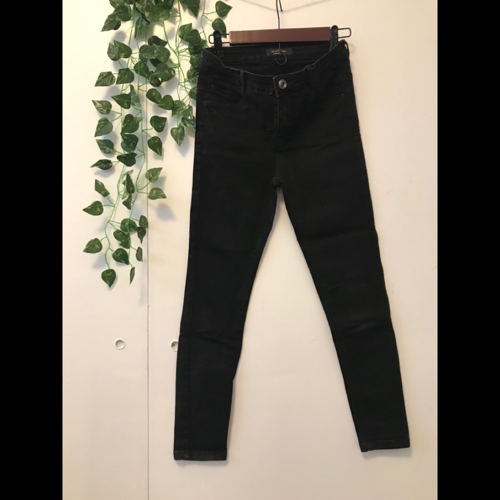 Black Urban Renewal skinny jeans size M